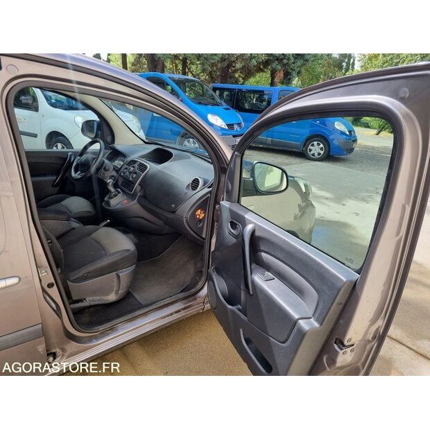 2016 رينو Kangoo-48078801