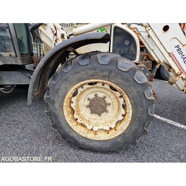2009 CLAAS ERGOS 466-48078819