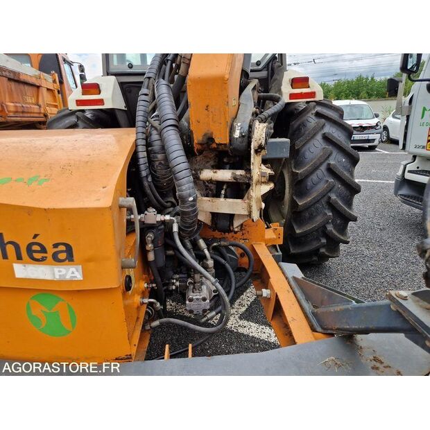 2009 CLAAS ERGOS 466-48078836