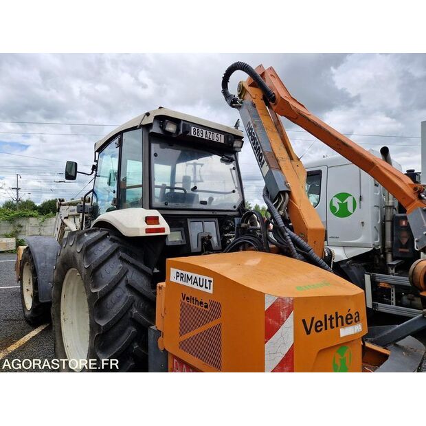 2009 CLAAS ERGOS 466-48078841