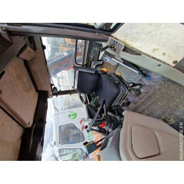 2009 CLAAS ERGOS 466-48078848