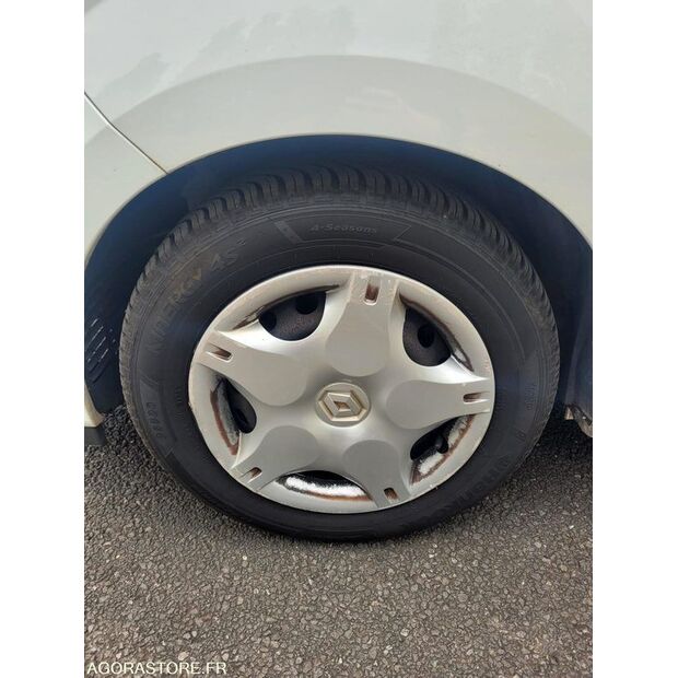 2013 Renault Twingo-48079097