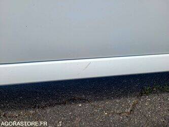 2013-renault-twingo-1466545-48079103