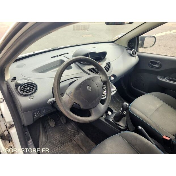2013 Renault Twingo-48079118
