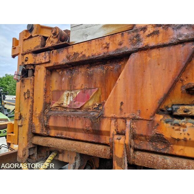 2001 رينو Kerax-48079311