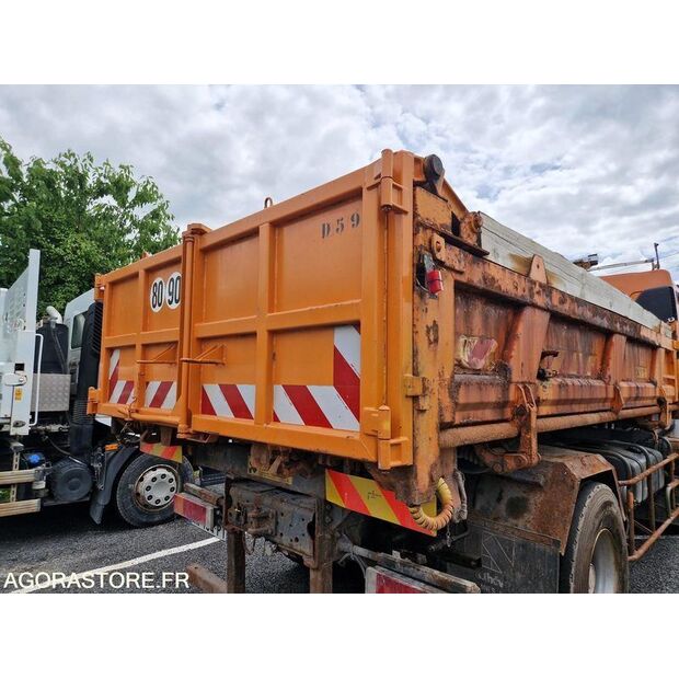2001 رينو Kerax-48079314