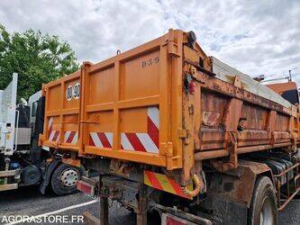 2001-renault-kerax-1466548-48079314
