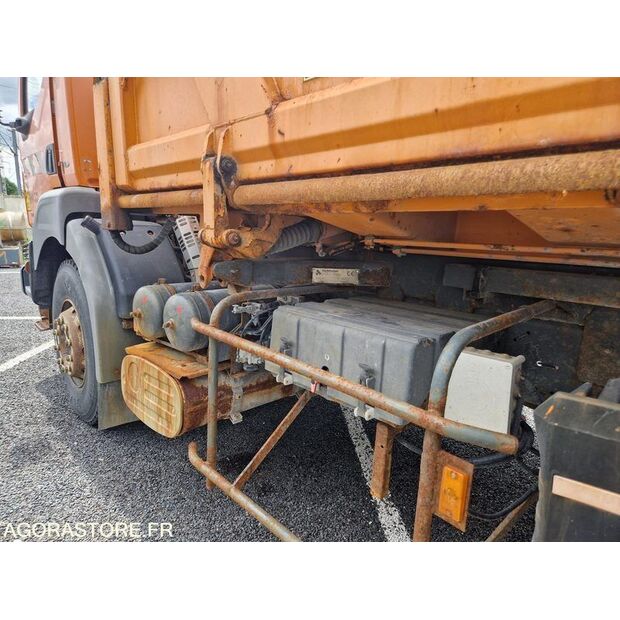 2001 رينو Kerax-48079322