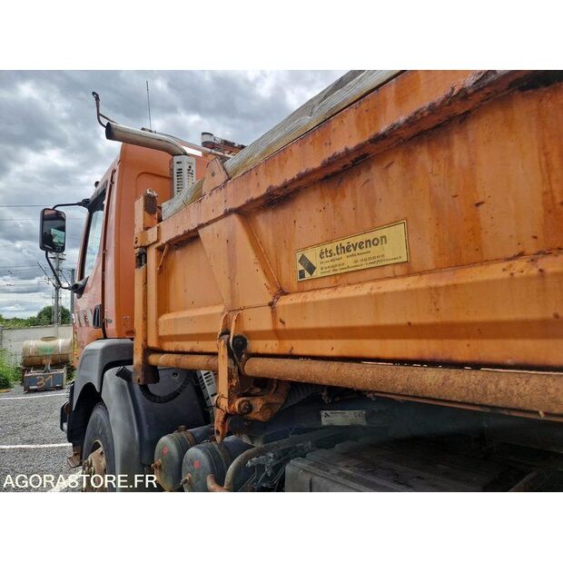 2001 رينو Kerax-48079323