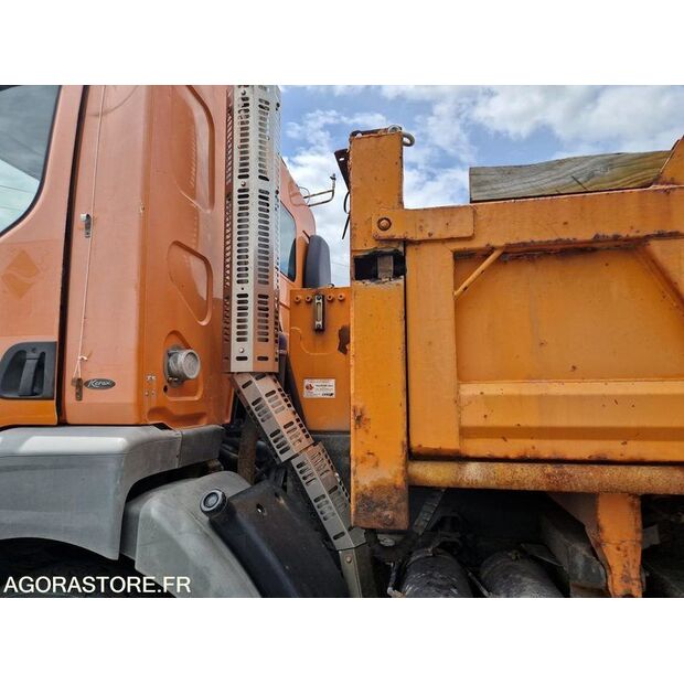 2001 رينو Kerax-48079327