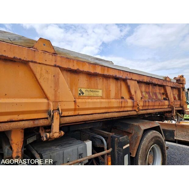 2001 رينو Kerax-48079328