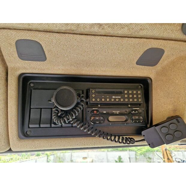 2001 رينو Kerax-48079343