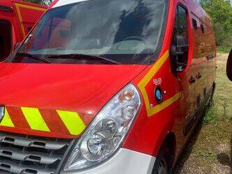 2013-renault-master-1466559-48079732