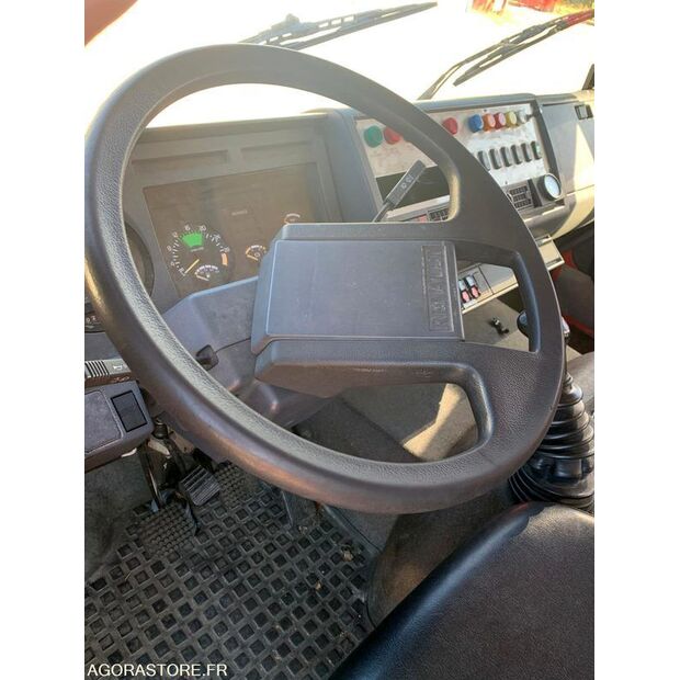 1997 Renault S150-48079819