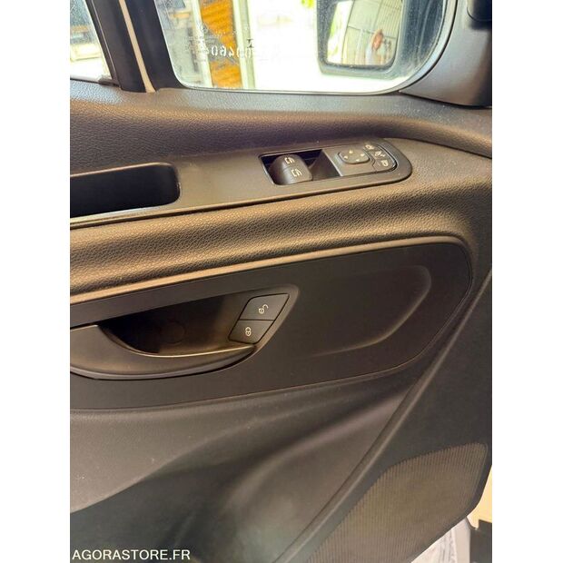 2020 Mercedes-Benz SPRINTER-48079890