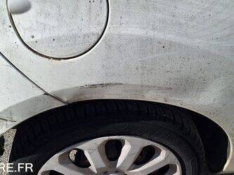 2013-ford-ka-1466570-48080150