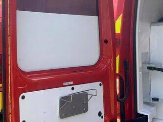 2015-renault-master-1466573-48080267
