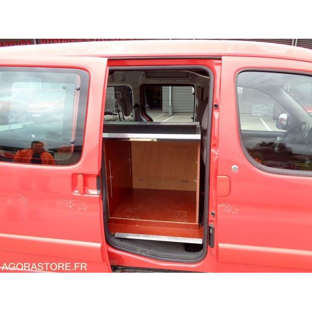 2008 Citroen BERLINGO-48080294