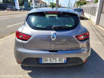 2014-renault-clio-1466580-48080429