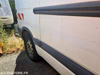 2008-renault-master-1466588-48080690