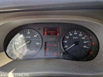 2008-renault-master-1466588-48080717