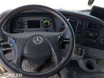 2007-mercedes-benz-3241-1466590-48080827