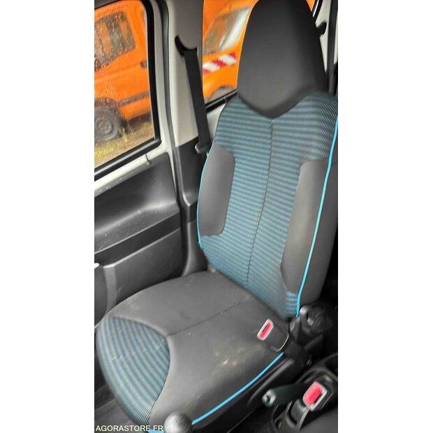 2013 Peugeot 107-48080902