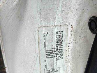2013-peugeot-107-1466592-48080905