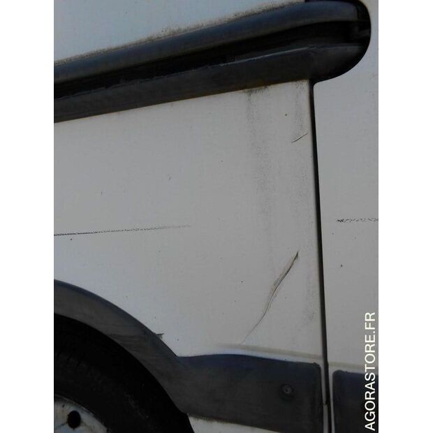 2005 Renault Master-48080951