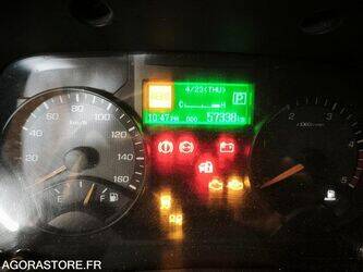 2020-mitsubishi-fuso-canter-1466596-48081069