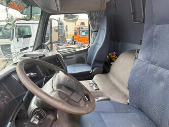 2007-volvo-fm-400-1466601-48083161