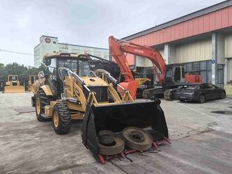 Image de TRACTOPELLES 2025 Caterpillar 420F