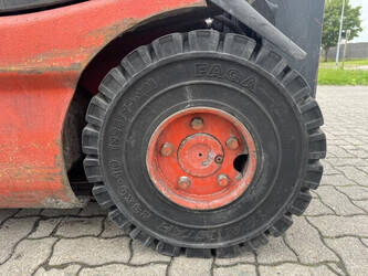 2008-linde-e30-02-1466605-48083229