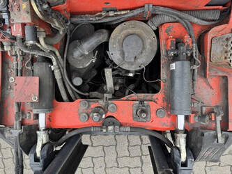 2008-linde-e30-02-1466605-48083232