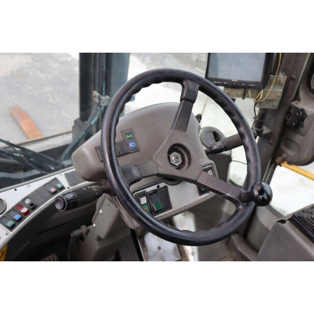 2002 KALMAR DCD 75-6-48083284