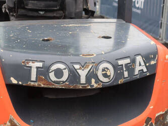 2016-toyota-8fdjf35-48083695
