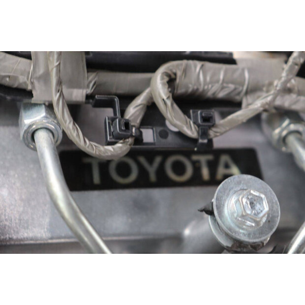 2016 Toyota 8FDJF35-48083711