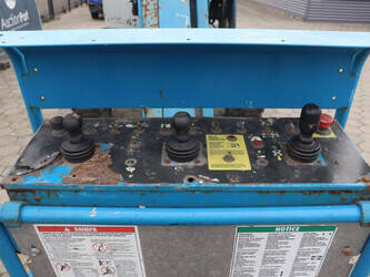 2005-genie-z-45-25-1466620-48083731