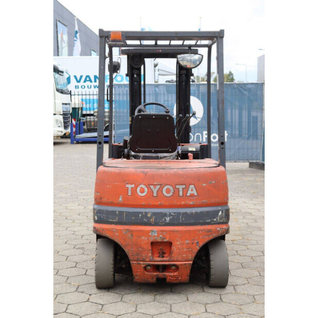 Toyota 25-48084003