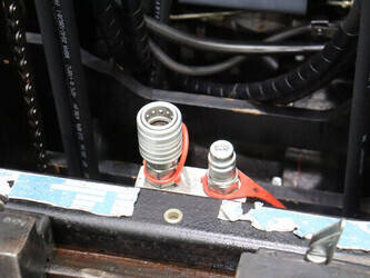 2007-toyota-7fbmf16-1466637-48084329