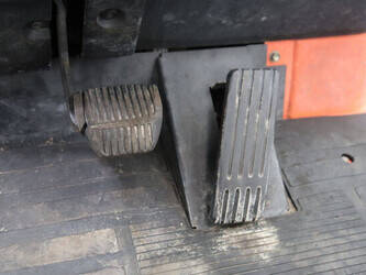 2007-toyota-7fbmf16-1466637-48084342