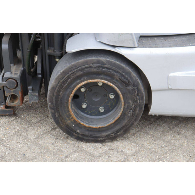 2011 Still RX60-18-48084676