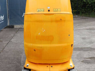 2015-jlg-toucan-10e-1466653-48084900