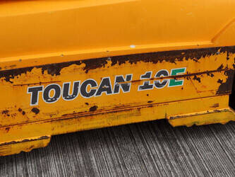 2015-jlg-toucan-10e-1466653-48084906