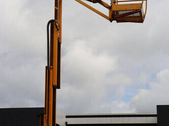 2015-jlg-toucan-10e-1466653-48084926