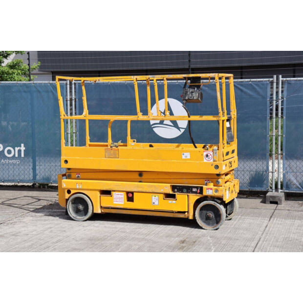 2012 Haulotte COMPACT 8-48085001