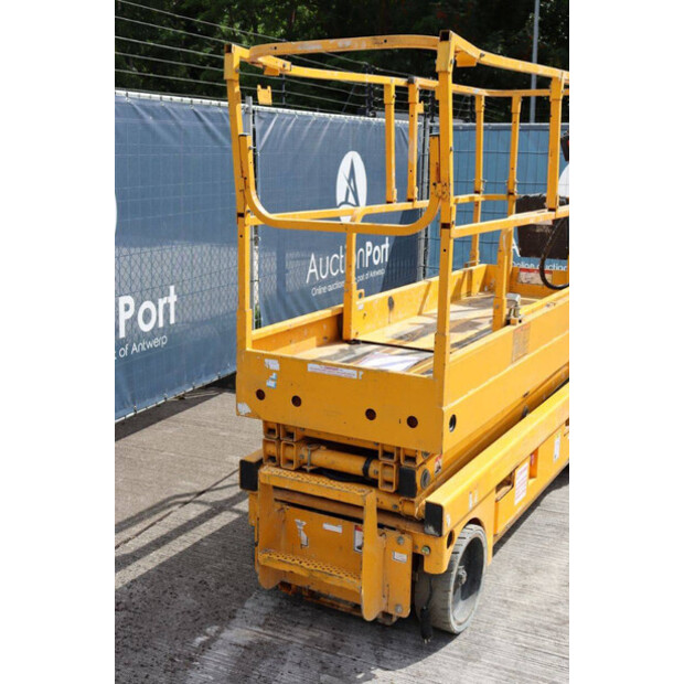 2012 Haulotte COMPACT 8-48085008