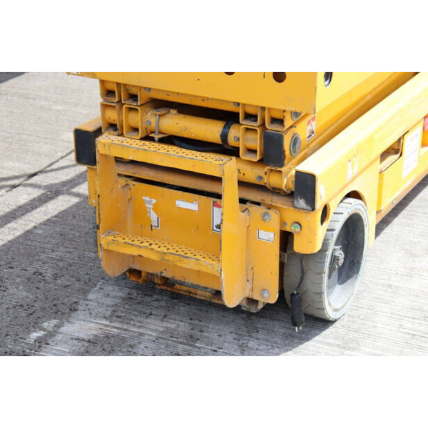 2012 Haulotte COMPACT 8-48085009