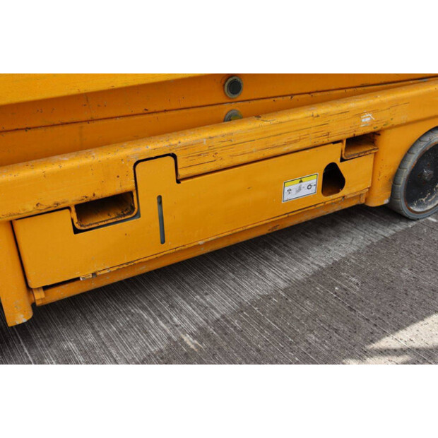 2012 Haulotte COMPACT 8-48085014