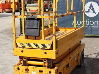 2012-haulotte-compact-8-1466657-48085041